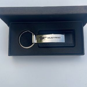 Ford Mustang “New” black leather chrome key ring / chain